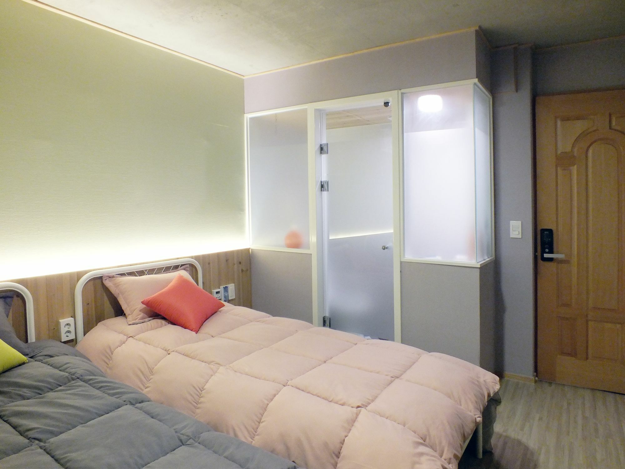 Ariene Guesthouse Gwangju Metropolitan City Bagian luar foto